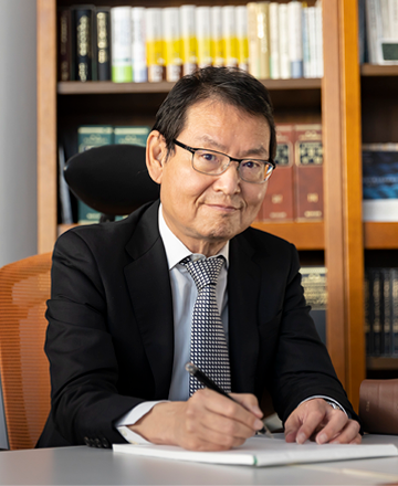 弁護士 加藤真朗
